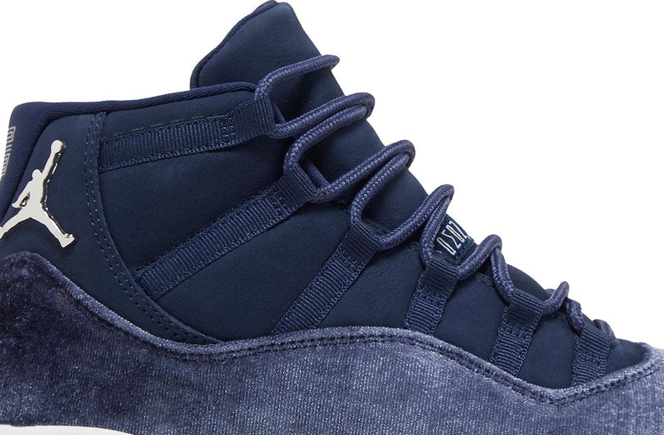 Wmns Air Jordan 11 Retro 'Midnight Navy Velvet'