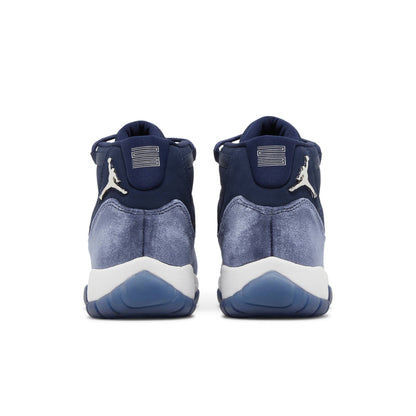 Wmns Air Jordan 11 Retro 'Navy Velvet' AR0715-441