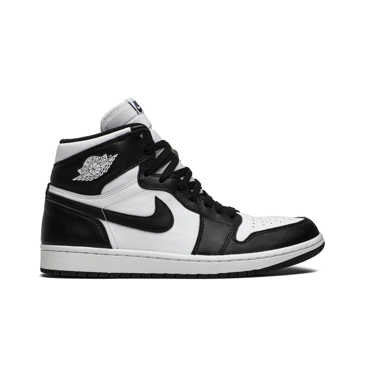 Air Jordan 1 Retro High OG 'Black/White' 555088-010