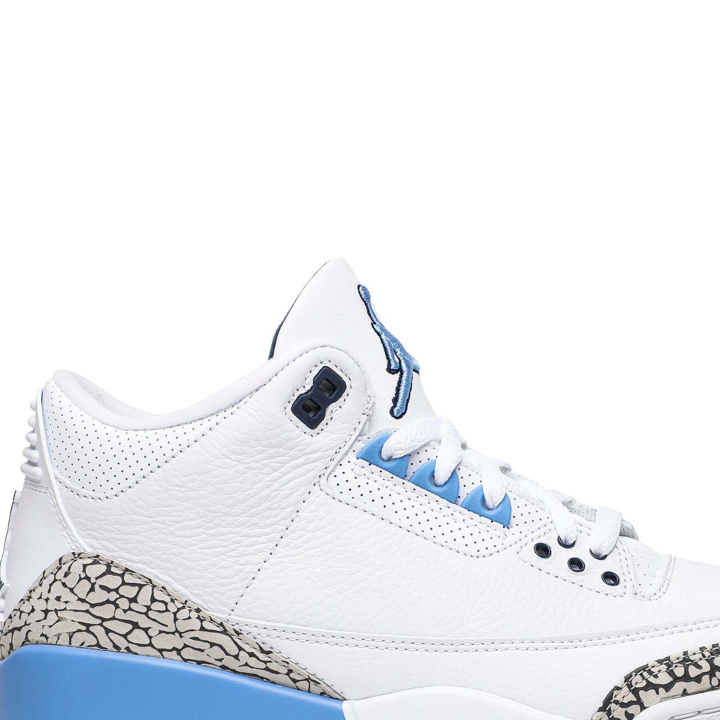 Air Jordan 3 Retro 'UNC' CT8532-104