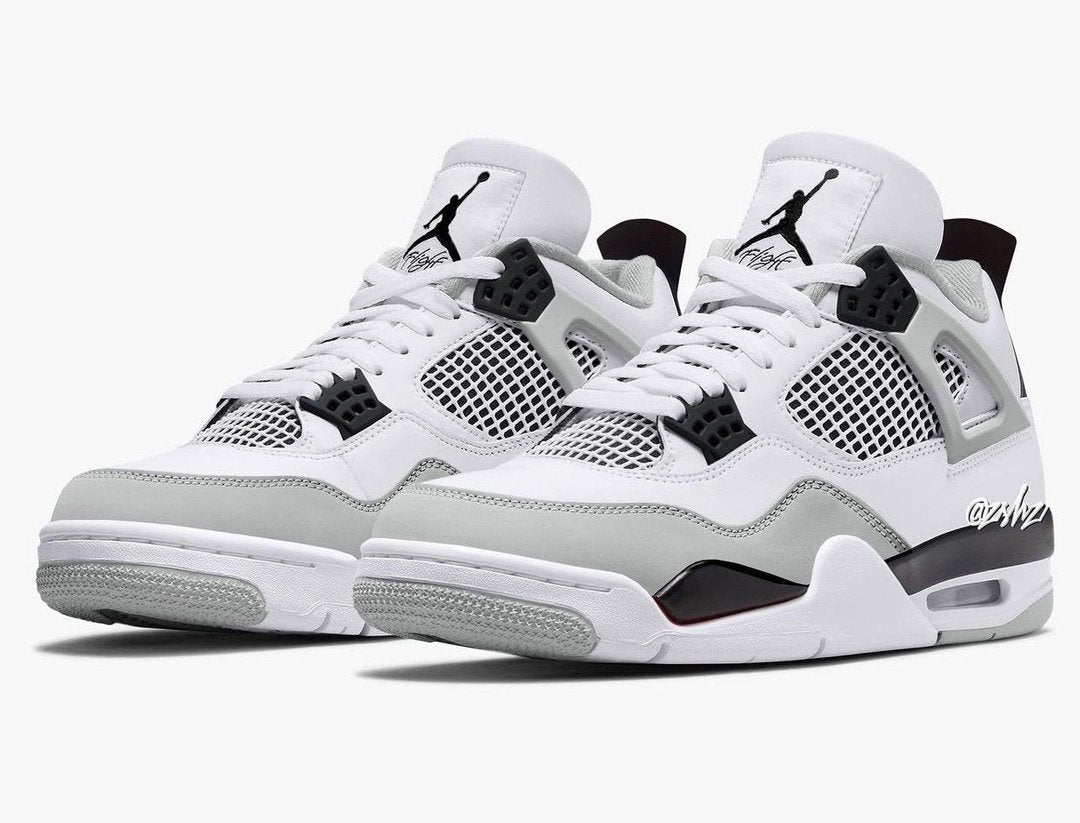 Air Jordan 4 Military Black